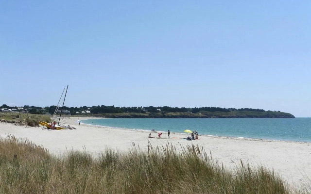 Charming, Breton Holiday Home In Arzon