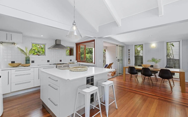 Dwyer St Great Family Beach House