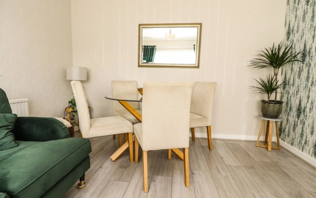 2 Pine Grove