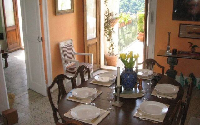 Views of mountains and the sea