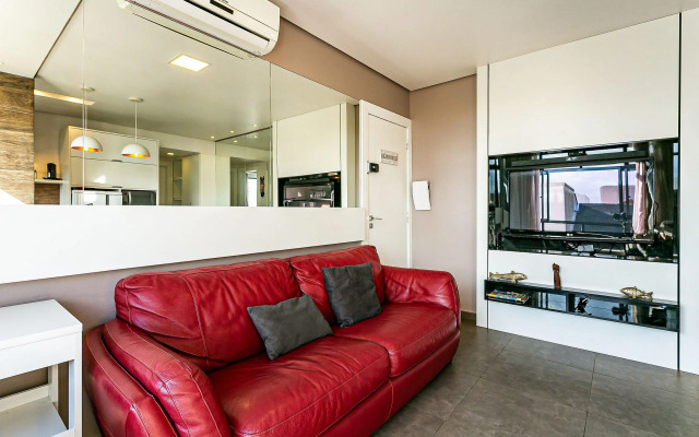 Apartamento pé na areia em Jurerê JBM202