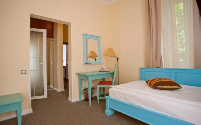 Hotel Bastion