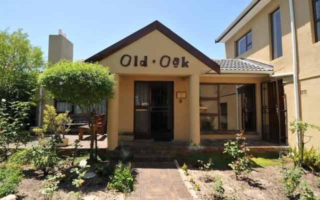 Old Oak Guest House