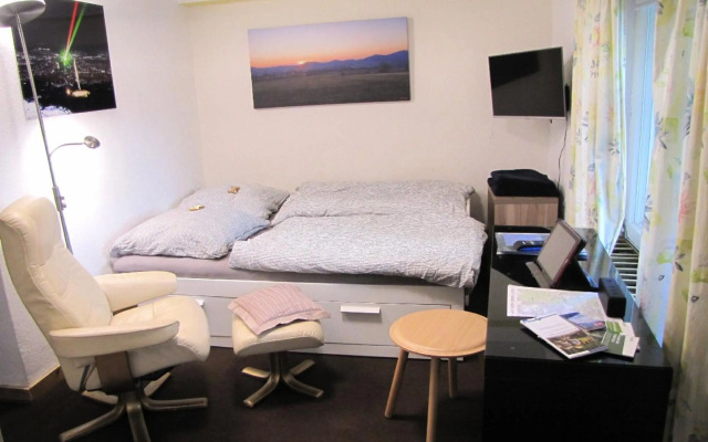 Apartment "Hugo37" am Bergpark