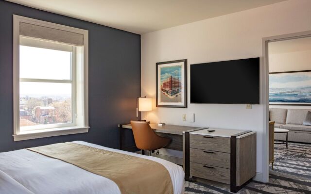 The Yorktowne Hotel, Tapestry Collection by Hilton