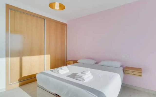 Casa Mozart II 15B in Estreito da Calheta