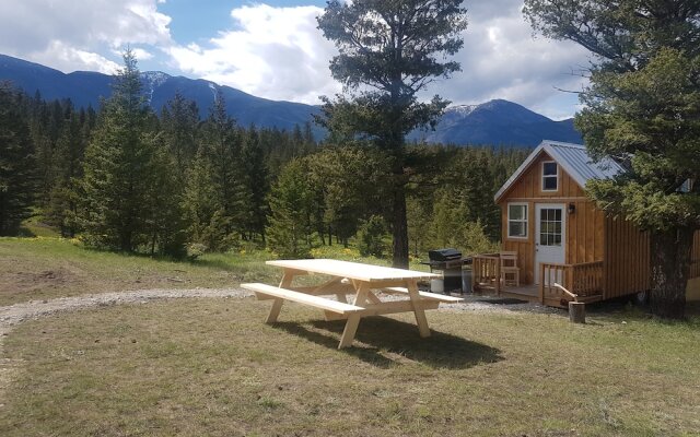 Secluded Tiny Home Fairmont