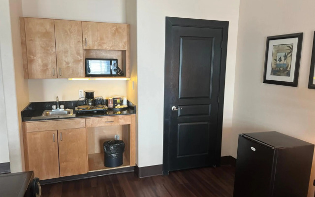 Sunchase Inn & Suites