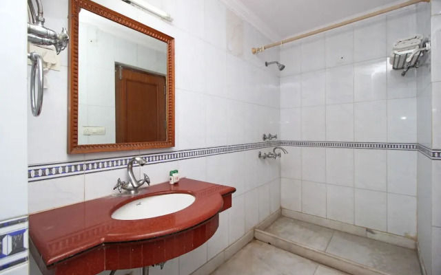 OYO 9011 Hotel Lohmod