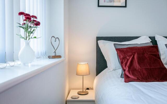 Executive Apartment Close to Station