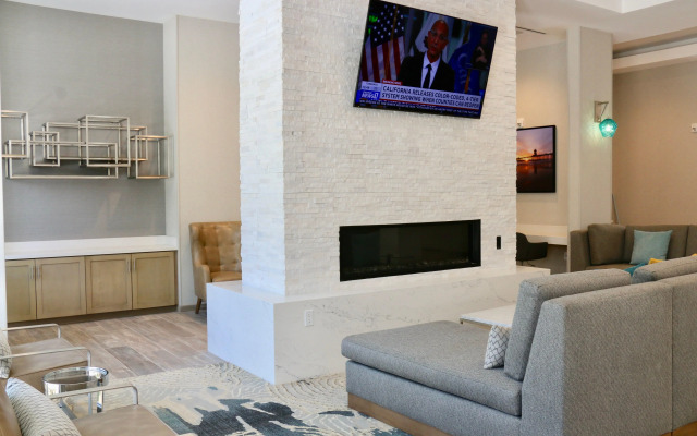 Staybridge Suites Long Beach Airport by IHG