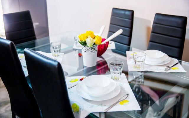 Rent In Rome - Opera Style