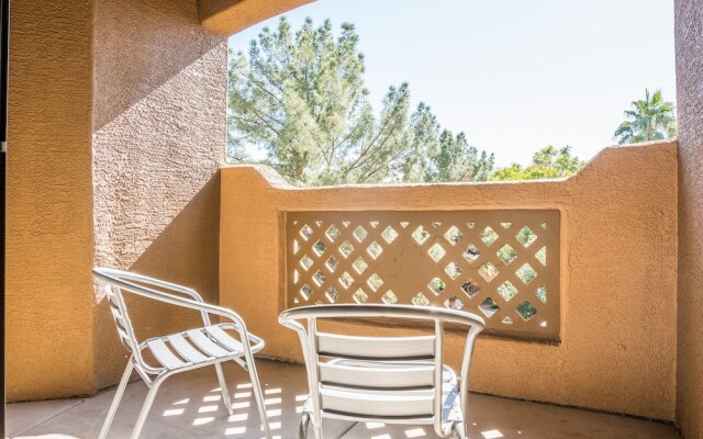 1 BR Apt with Parking by Frontdesk