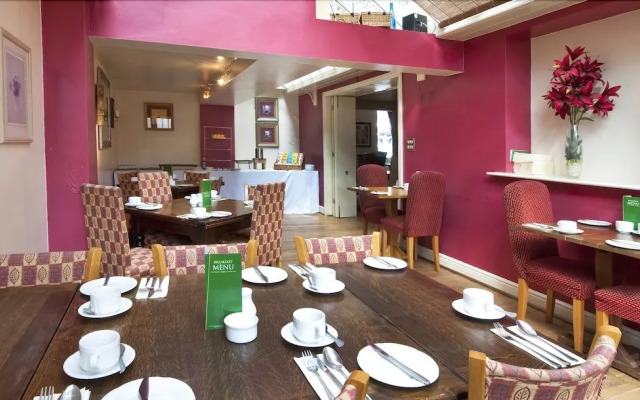 Kings Arms Hotel Westerham by Greene King Inns