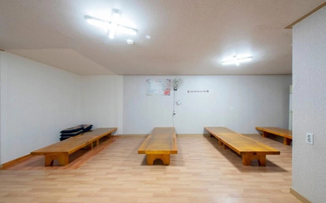 Yeoncheon Valley Bed & Breakfast Pension