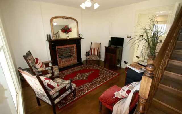 Annies Garden Cottage