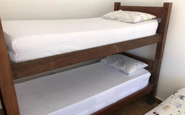 Sobrado com Piscina hidromassagem