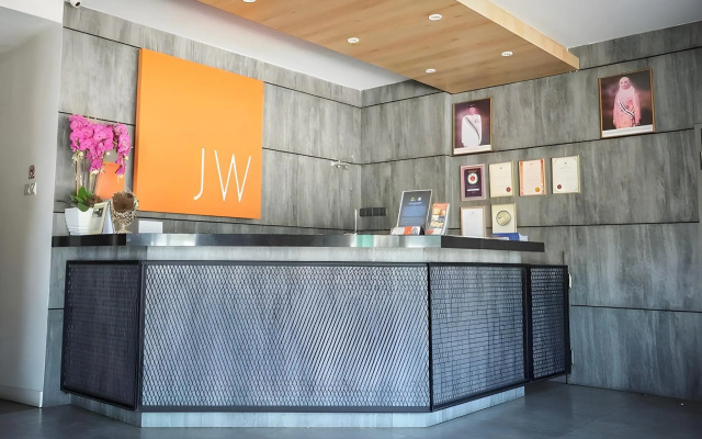 96 boutique hotel