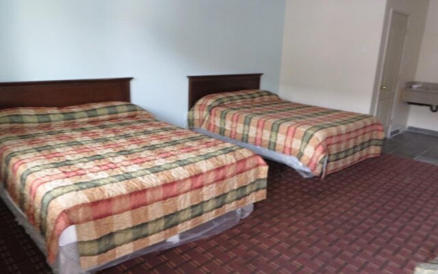 Del Playa Inn