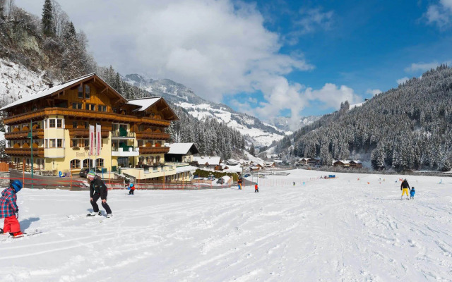 Hotel Kristall