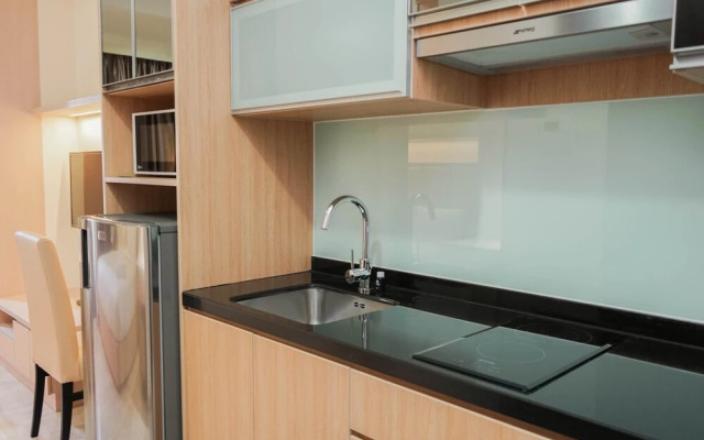Comfy Studio Apartment at Menteng Park