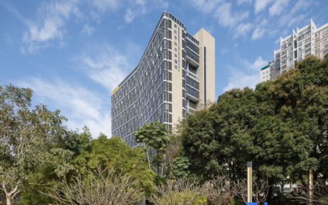 Hanting Hotel (Shenzhen Huaqiangbei Yannan Metro S