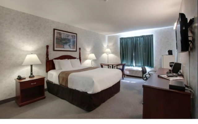 Ramada by Wyndham Nisku Edmonton Airport