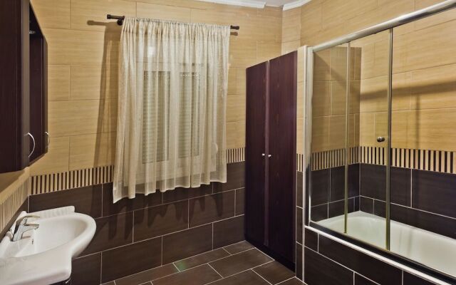Lux SeaView Apartment