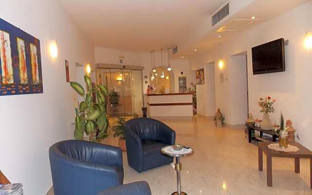 Отель Albergo Roma