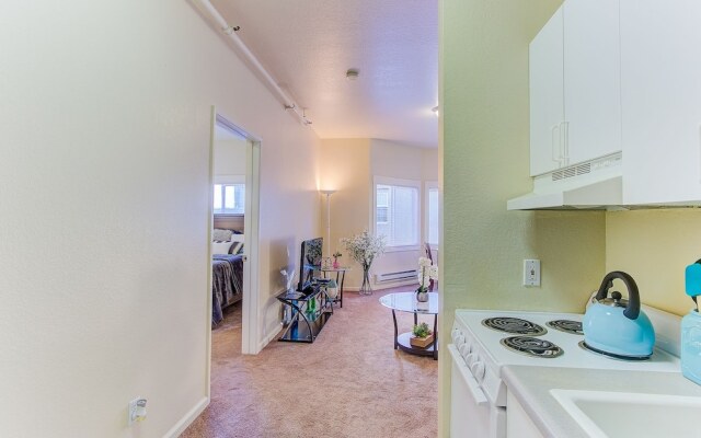 Cosy Berkeley Apartments Across UC Berkeley #121