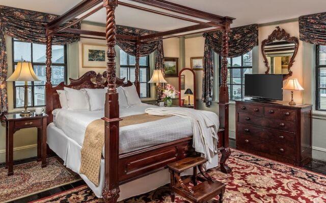 Samuel Durfee House B&B