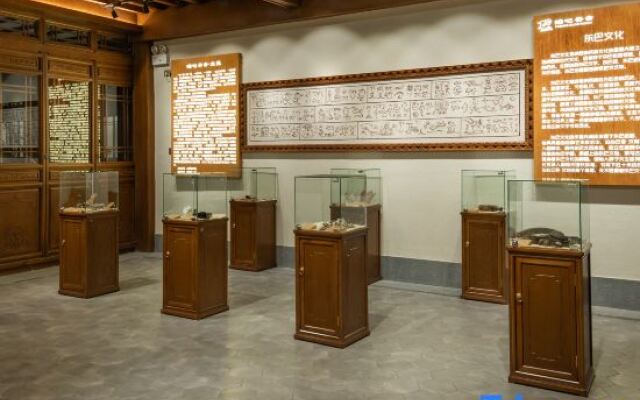 Lijiang Passing-Cloud Resort