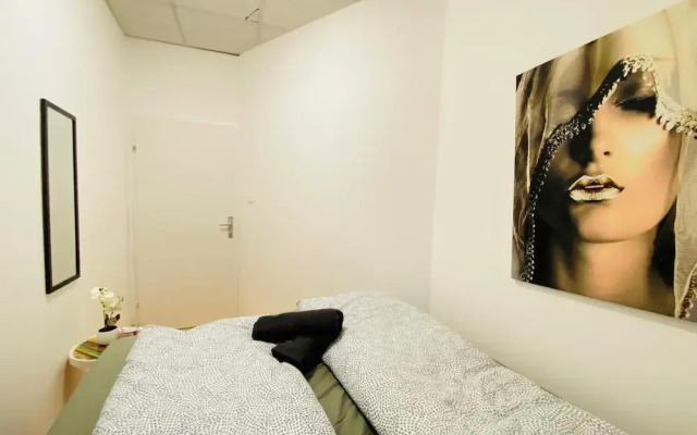 Sweet 3BR Apt in a Quiet Neighborhood