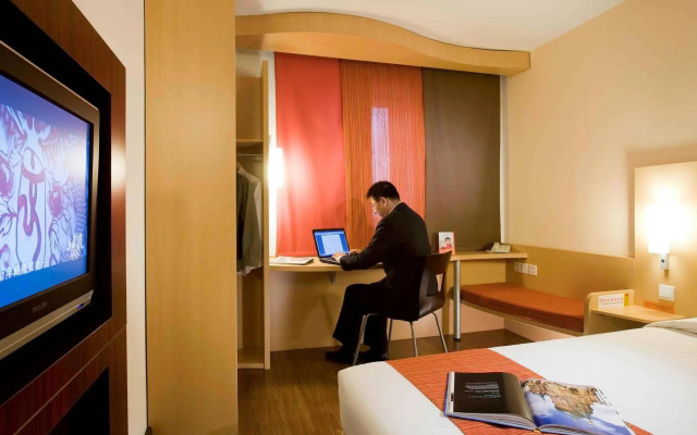 ibis Shenyang The Centre