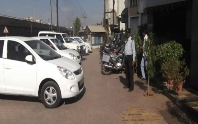 Hotel Rajshree Lodging