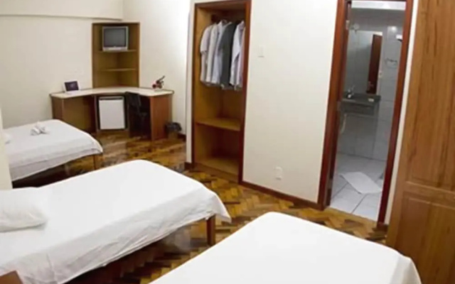 Acomodare Hotel