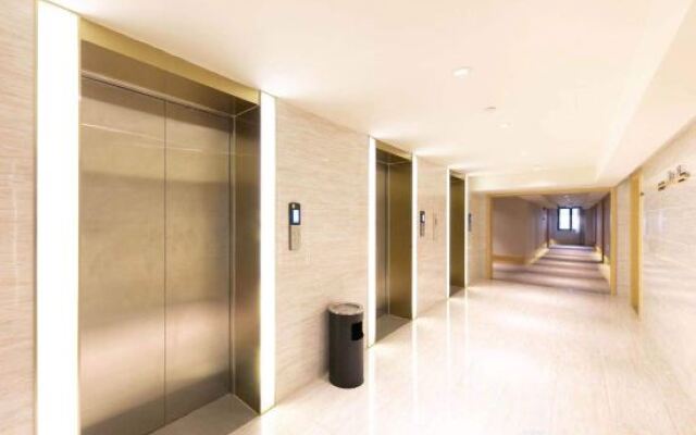 JI Hotel (Guiyang North Railway Station)