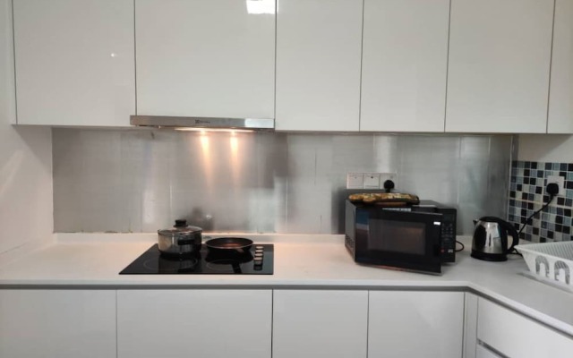 The Hub SS2 by manatidur