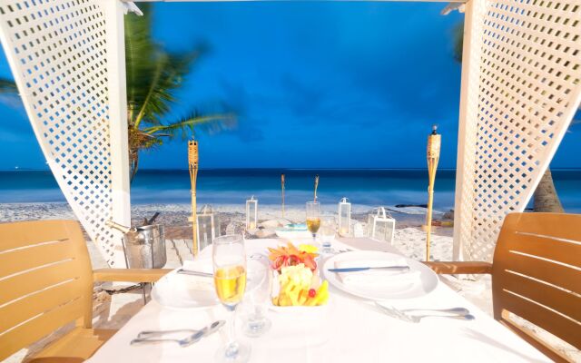 Hotel San Luis Beach House by oxoHotel