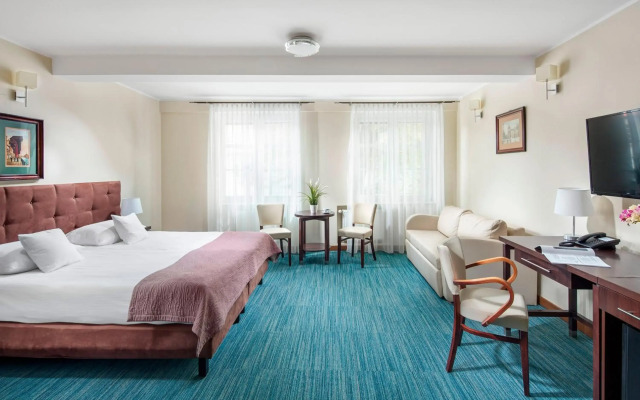 Hotel Bonum