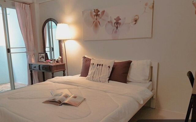Na Bangkok Residence by The Emerald