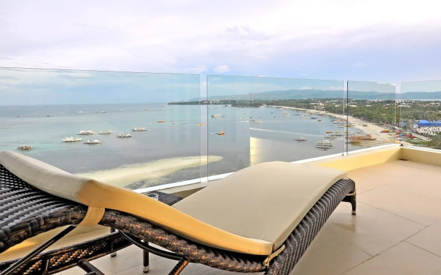 Karuna Boracay Suites de Laboy