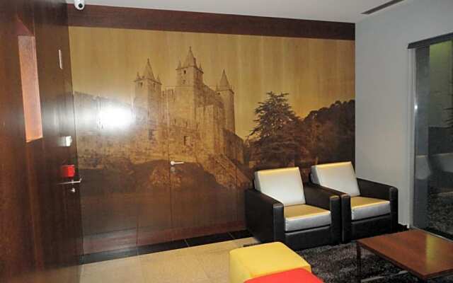 Hotel Feira Pedra Bela