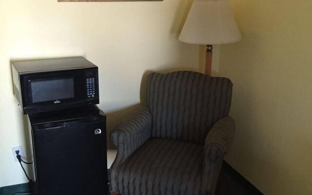 Park Hill Inn and Suites