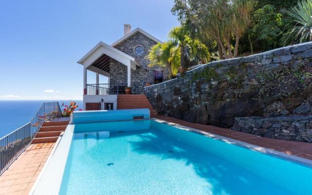 Villa Tabua