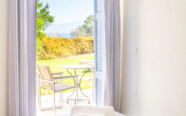 Armonia Bay Hotel