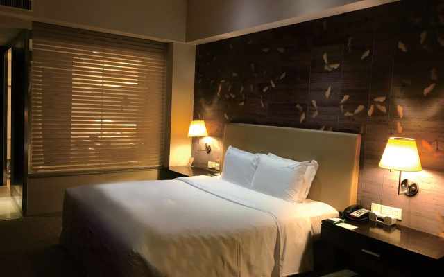 Holiday Inn Xi'an High-tech Central by IHG