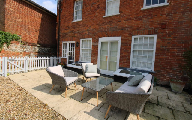 Sterling House @ Short Stays