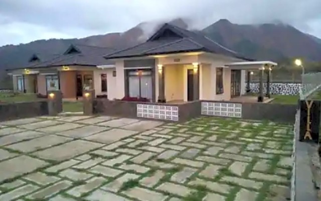 Pondok Rinjani Bu Sita