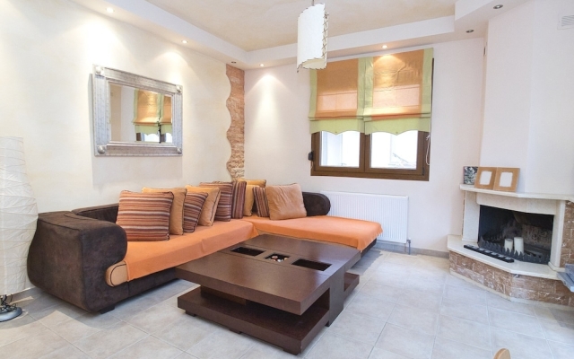 Cozy Apartment in Afitos
